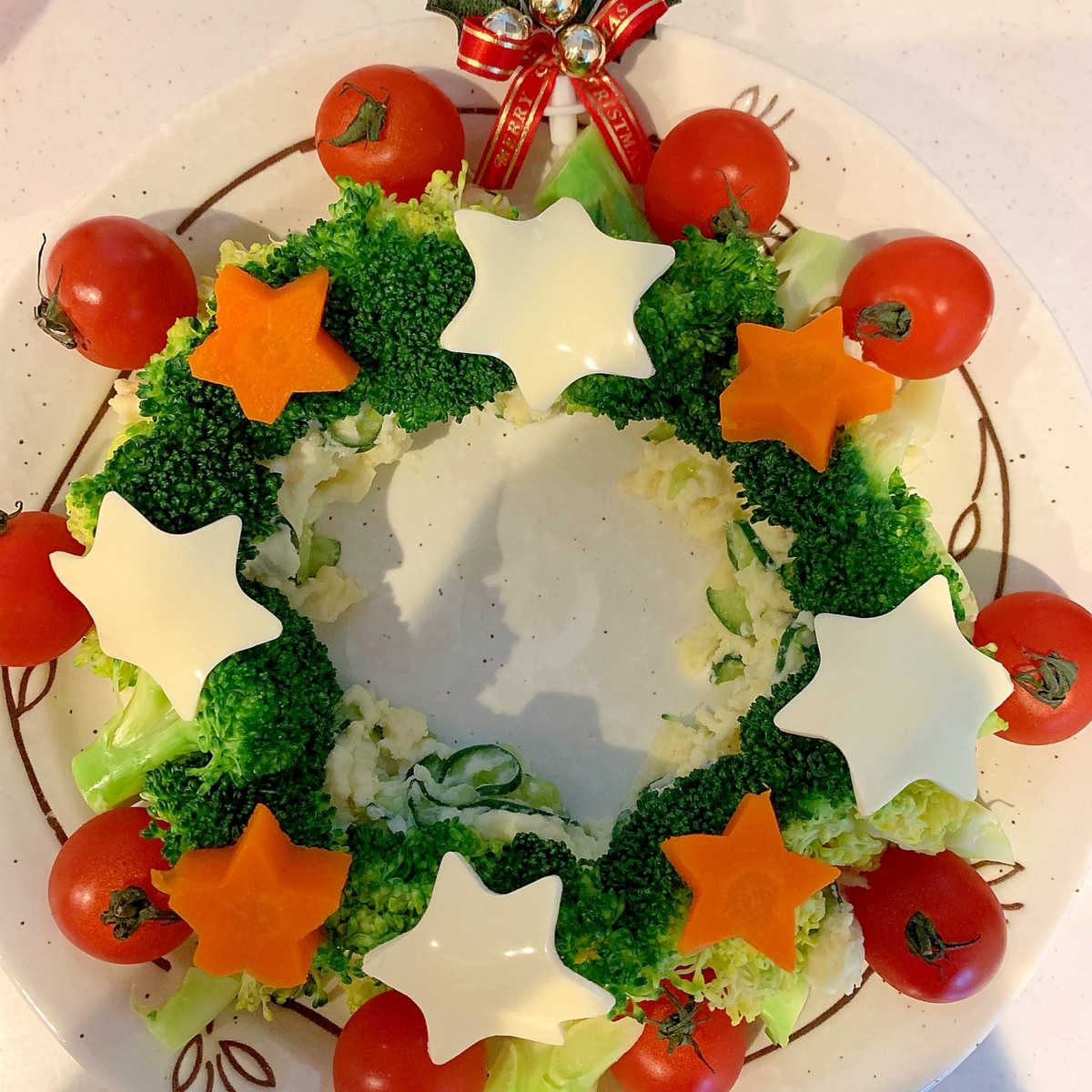 クリスマスリースサラダ レシピ 作り方 By 食べ盛り3兄弟まま 楽天レシピ クリスマスリースサラダ レシピ 作り方 By 食べ盛り3兄弟まま 楽天レシピ